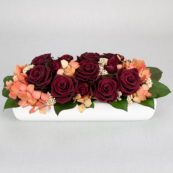 Preserved floral arrangement