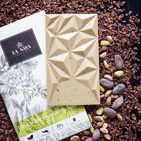 LA NAYA white chocolate with pistachio & cocoa nibs
