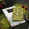 LA NAYA Baltasis šokoladas su matcha arbata ir avietėmis