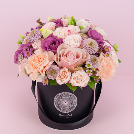 Black flower box Pink Velvet