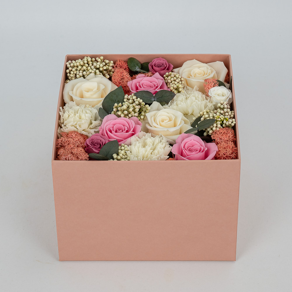 Стабилизированные цветы в коробке — изображение 2